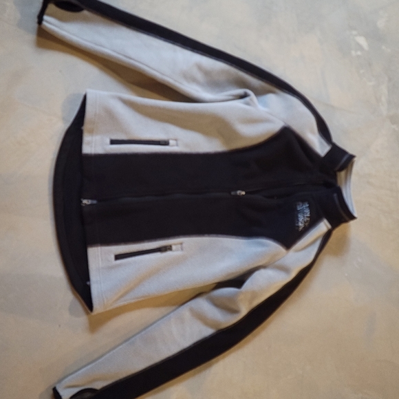 HD Fleece Jacket - Picture 3 of 8